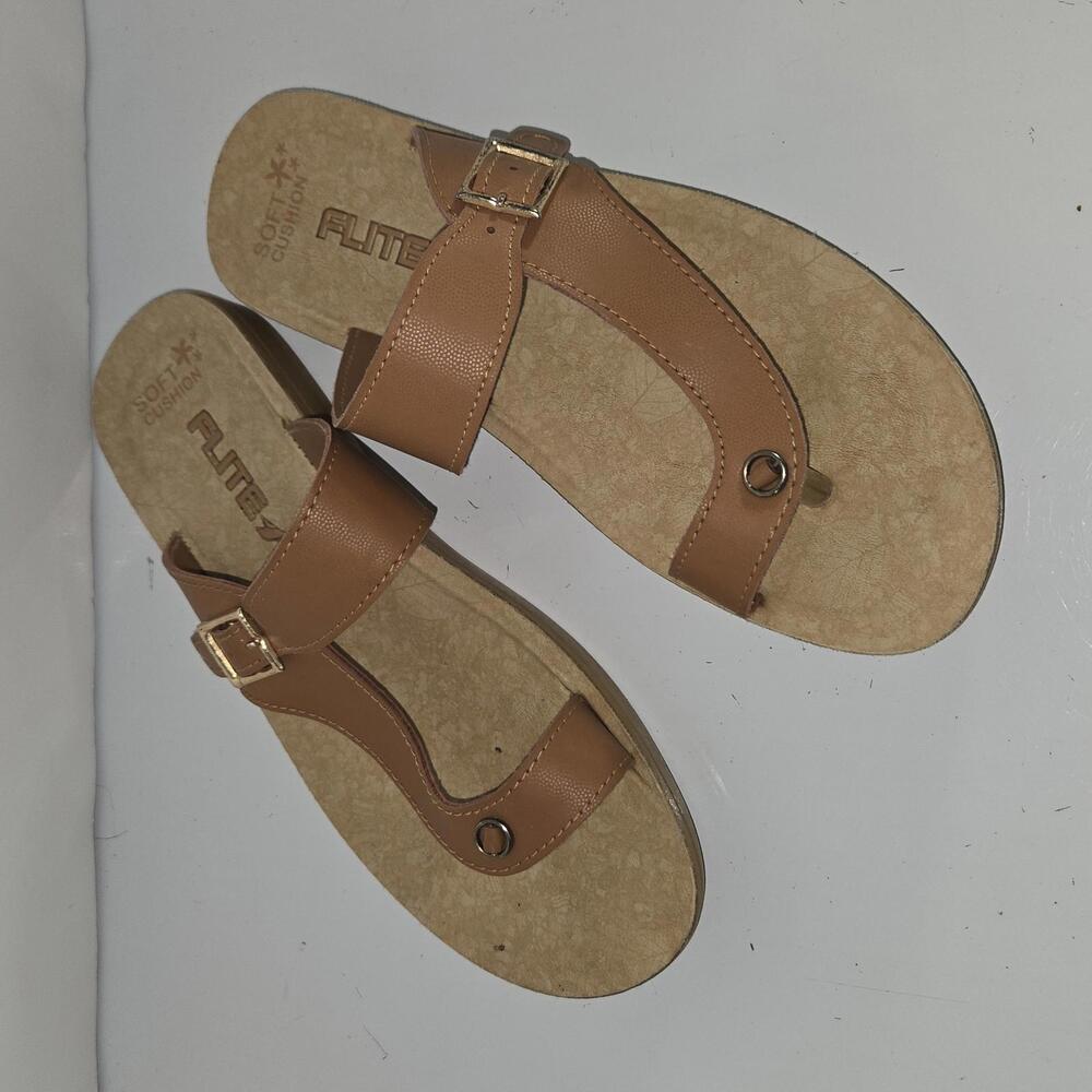 0281 Flite PUL-82 Womens Flat Tan Daily Wear Sandal Size 8 - Picture 1 of 9
